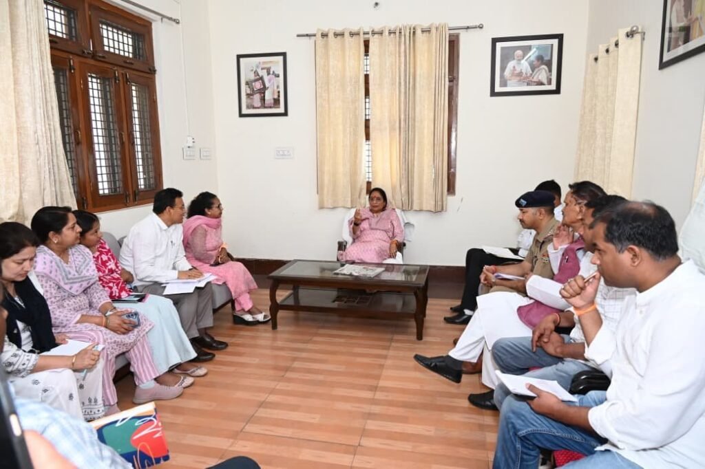 विधानसभा अध्यक्ष ऋतु खण्डूडी भूषण ने ली गैस एजेंसियों की बैठक; कहा- वितरण में लापरवाही बर्दाश्त नहीं